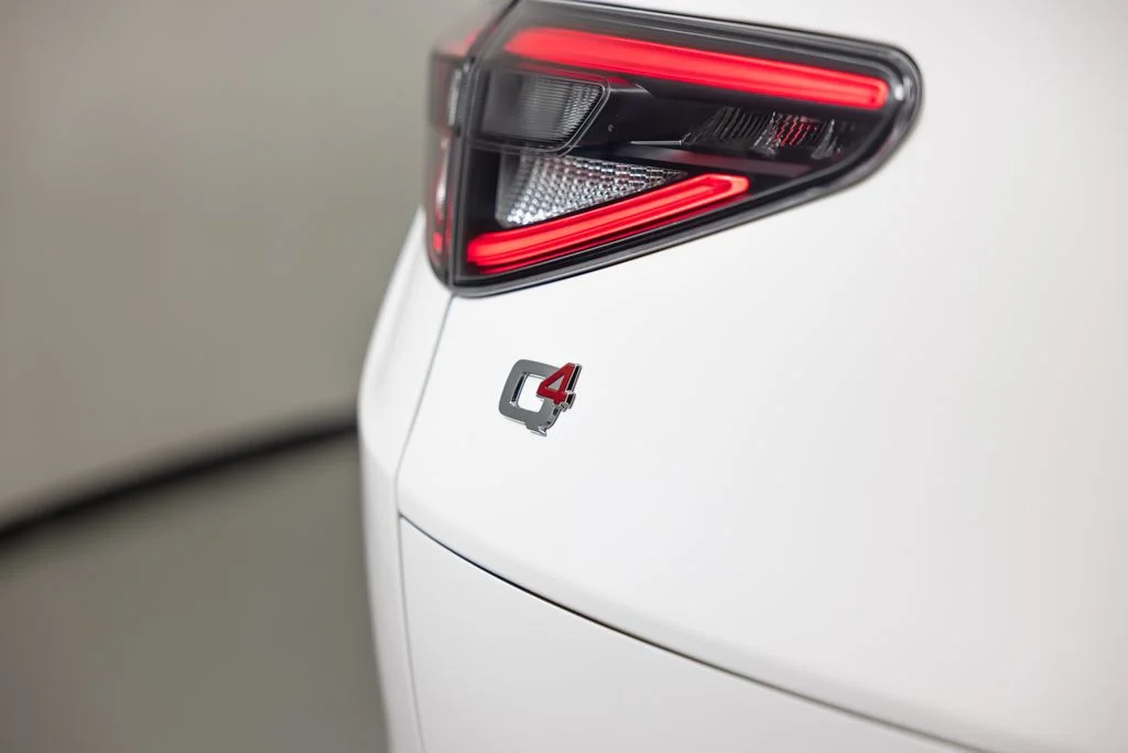 2025 Alfa Romeo Stelvio Base - Photo 13