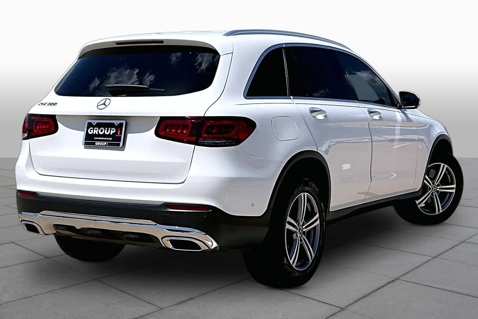 Used 2022 Polar White Mercedes-Benz GLC 300 image 13