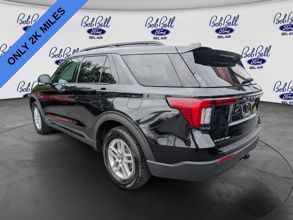 Used 2026 Agate Black Metallic Ford Active image 4