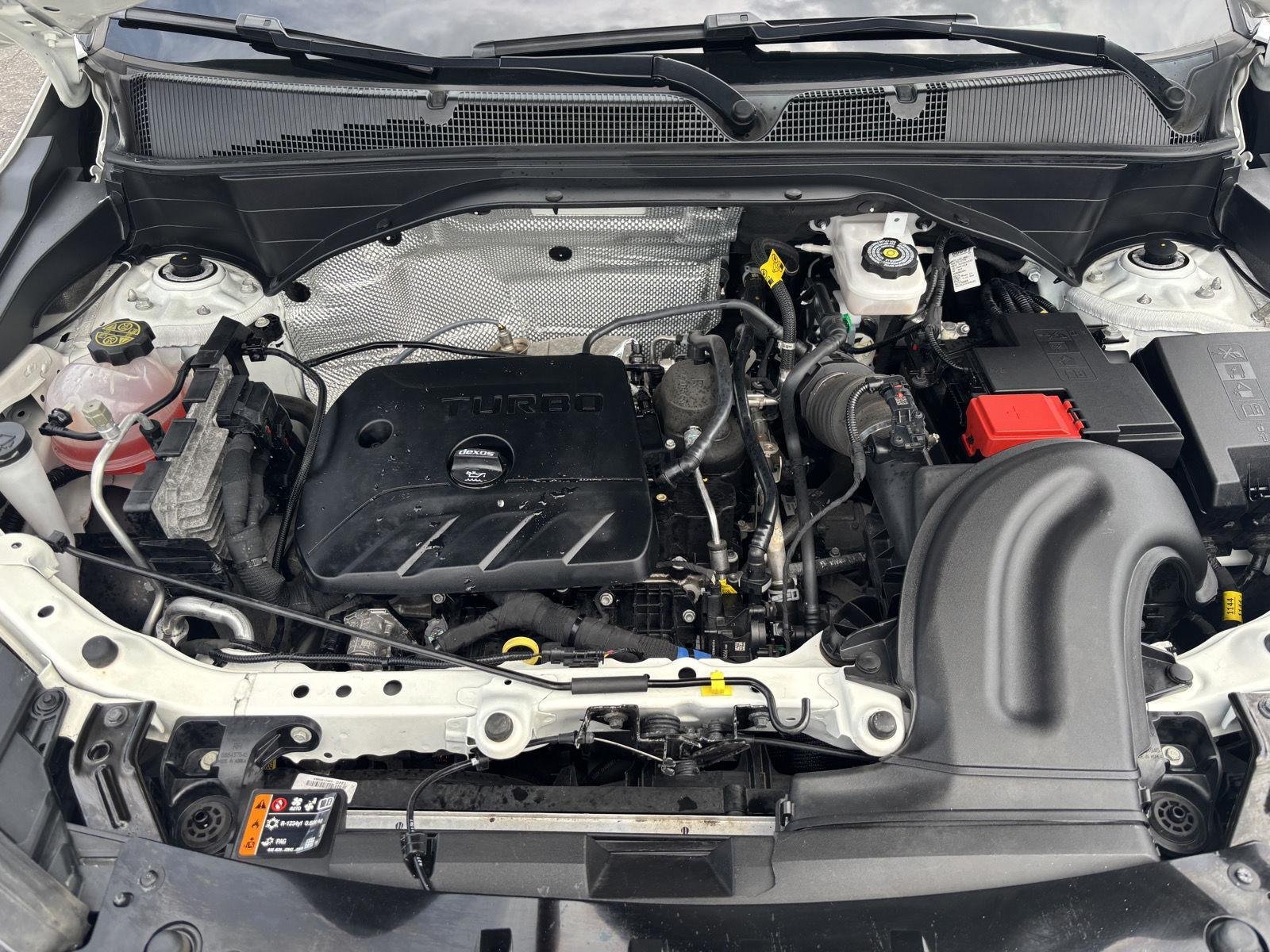 Used 2023 Summit White Chevrolet RS image 10