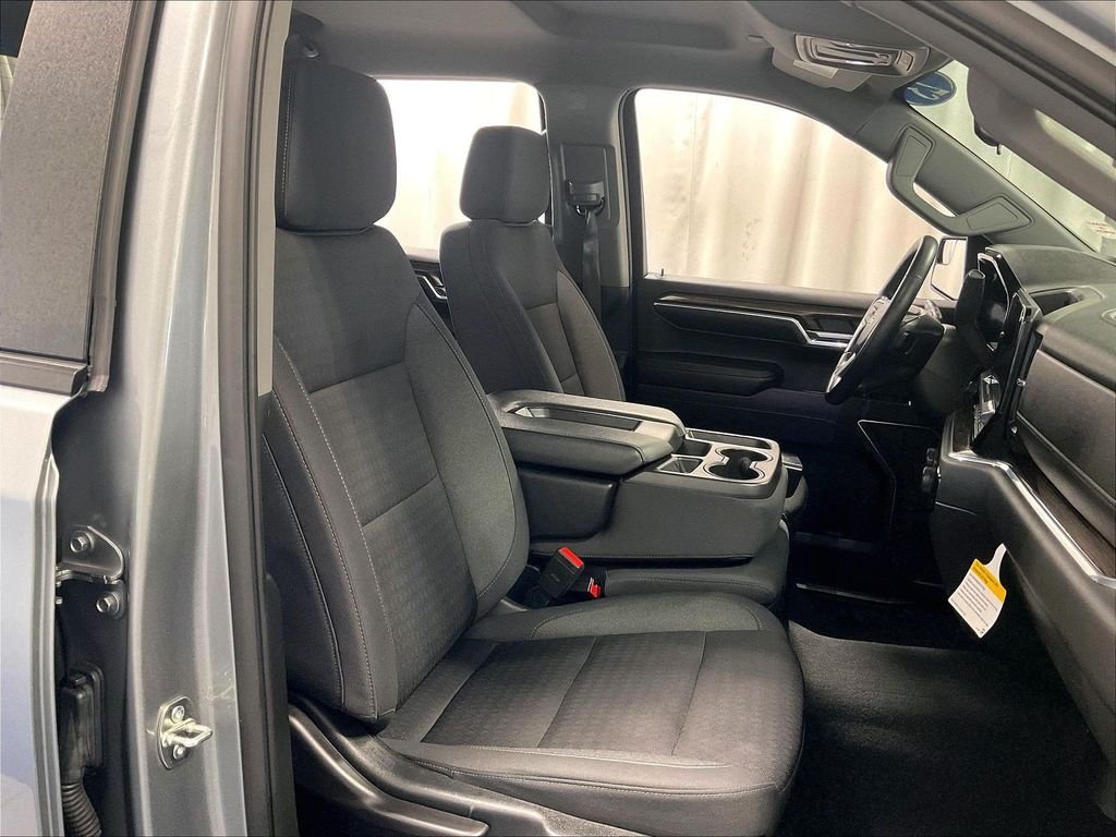 Used 2023 Gray Chevrolet LT image 11