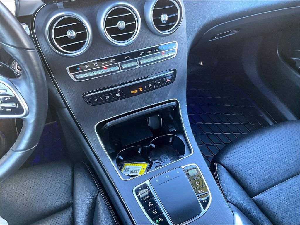Used 2022 Black Mercedes-Benz GLC 300 image 26