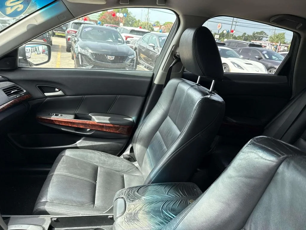 Used 2012 Silver Honda EX-L image 15