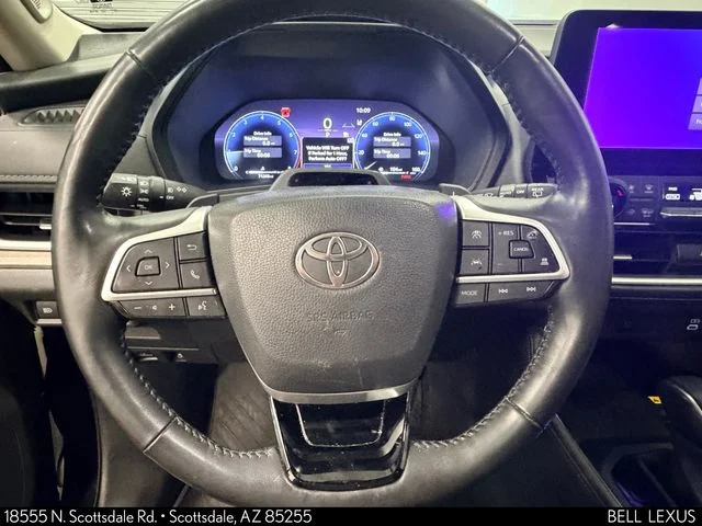 Used 2024 Black Toyota Platinum image 20