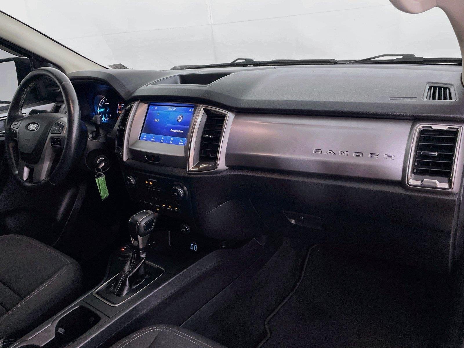 Used 2021 Oxford White Ford XLT image 29