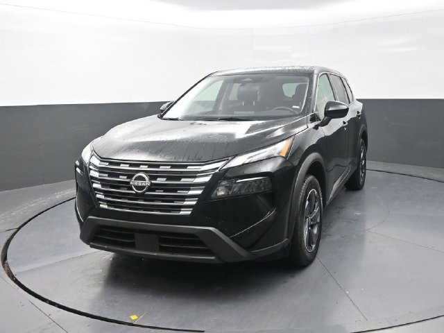 Used 2025 Black Nissan SV image 2