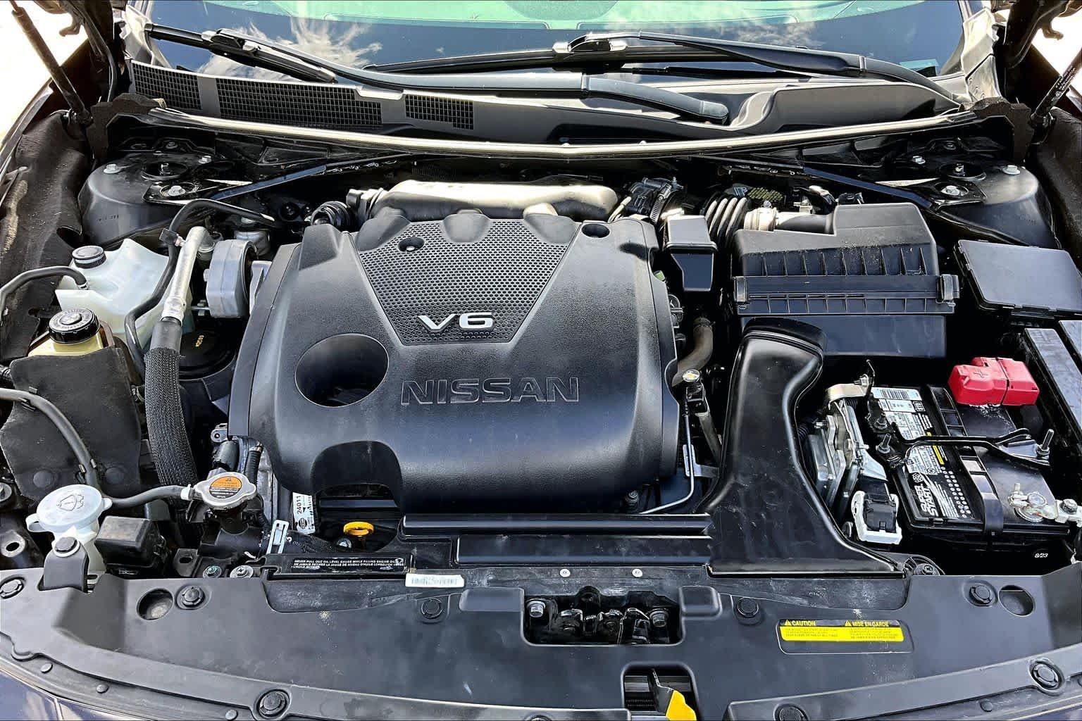 Used 2017 Bordeaux Black Nissan Platinum image 31