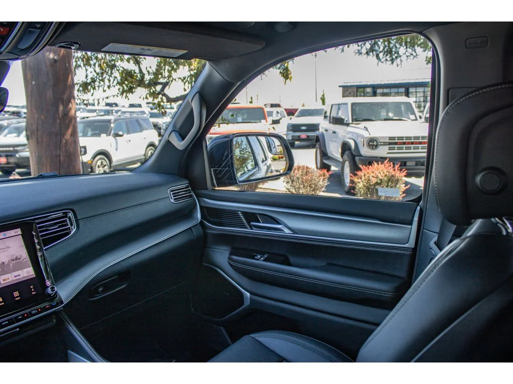 New 2026 Bright White Clearcoat Jeep Limited Altitude image 28