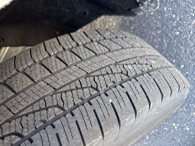 Used 2019 Gray Ford SEL image 32