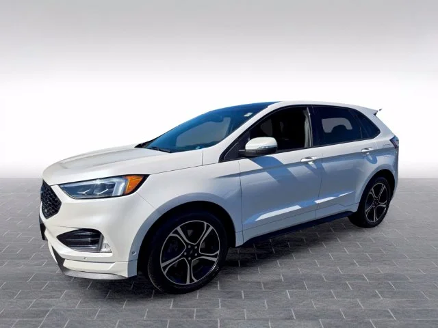 Used 2019 White Ford ST image 3