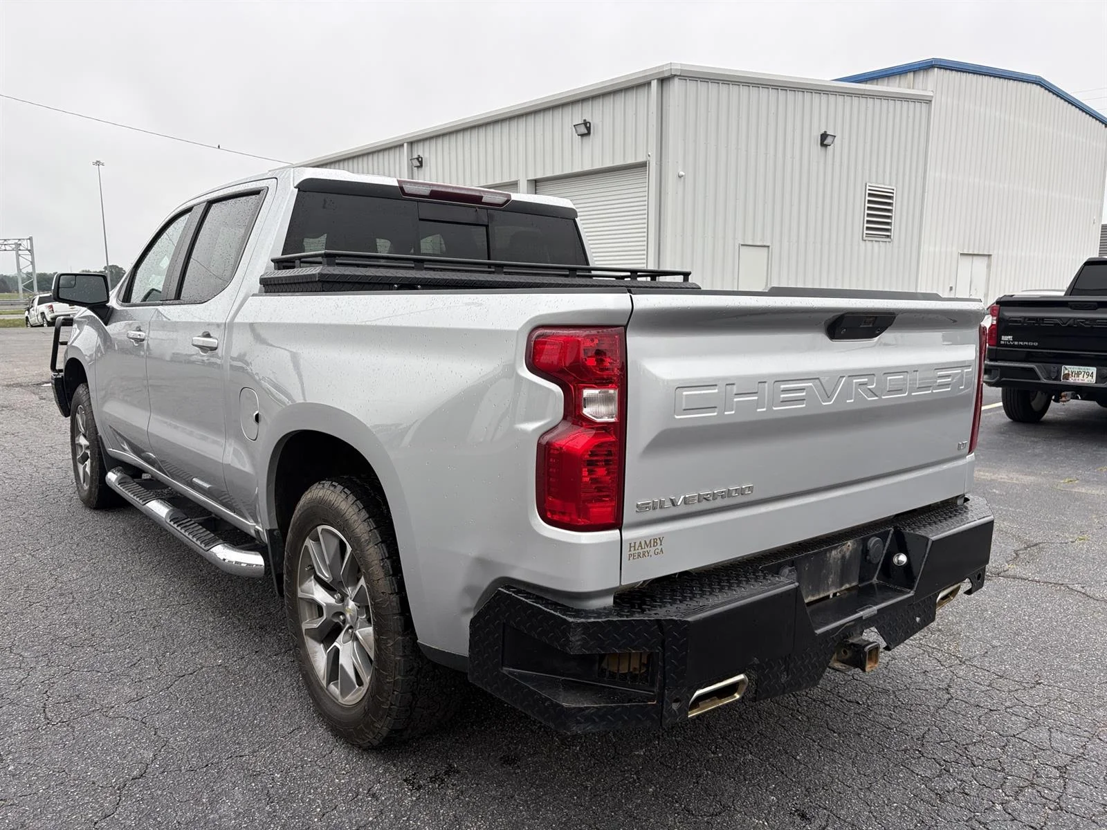 Used 2020 SILVER ICE METALLIC Chevrolet LT image 5