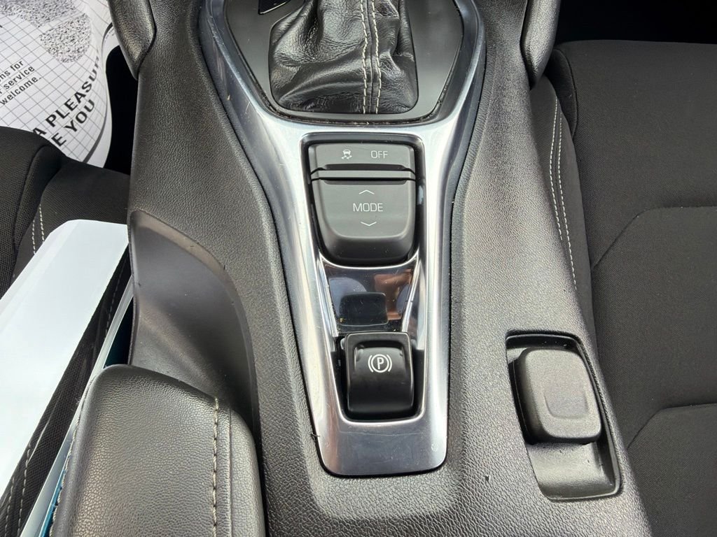 Used 2022 BLACK Chevrolet LT1 image 29