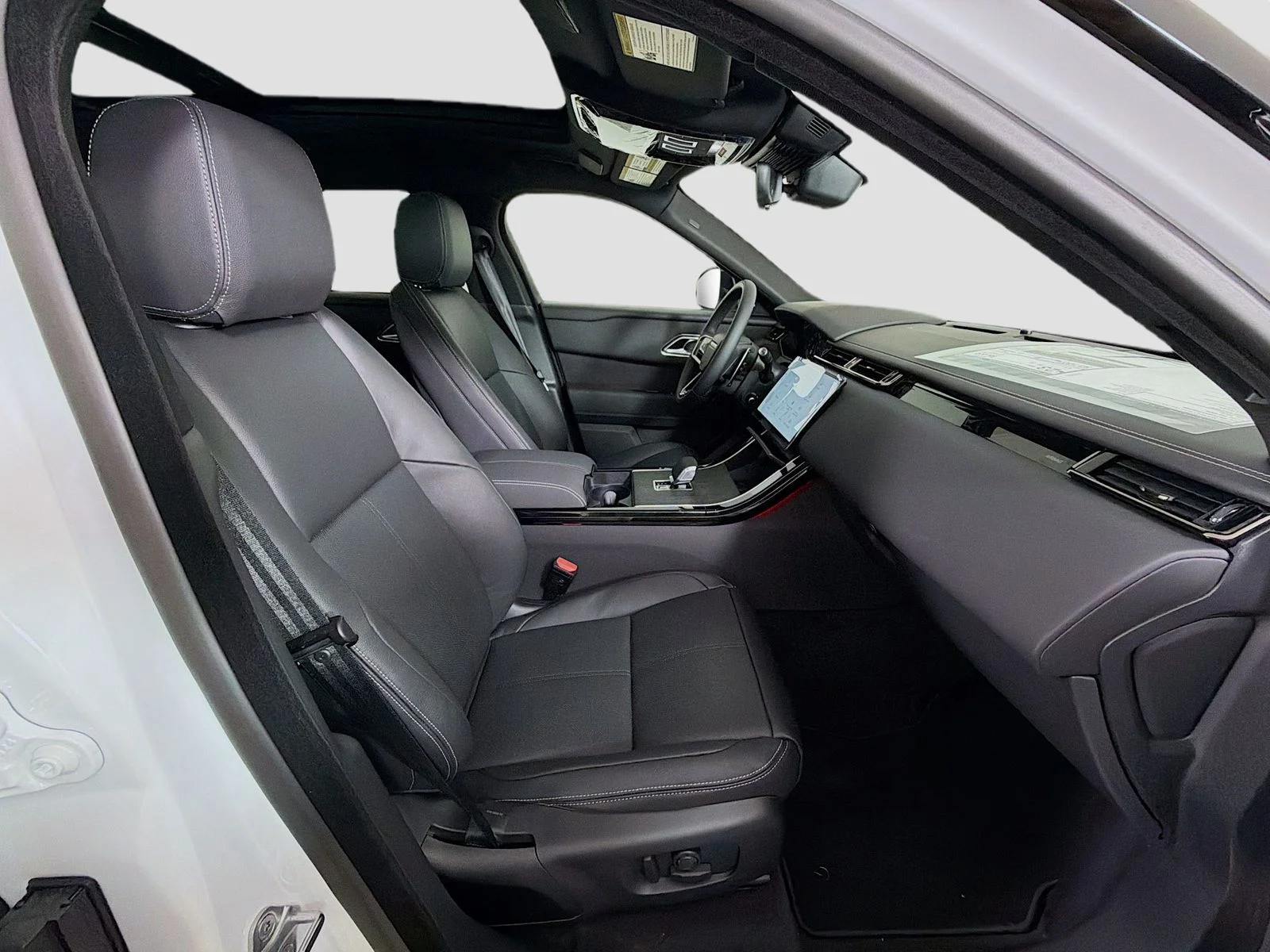 New 2026 Fuji White Land Rover Belgravia Edition image 34