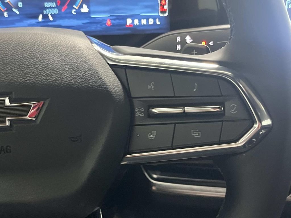 2027 Chevrolet Equinox LT - Photo 19