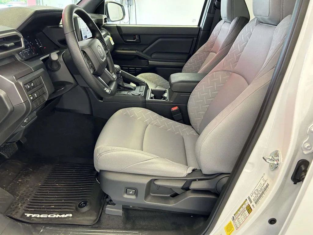 Used 2026 White Toyota SR5 image 15