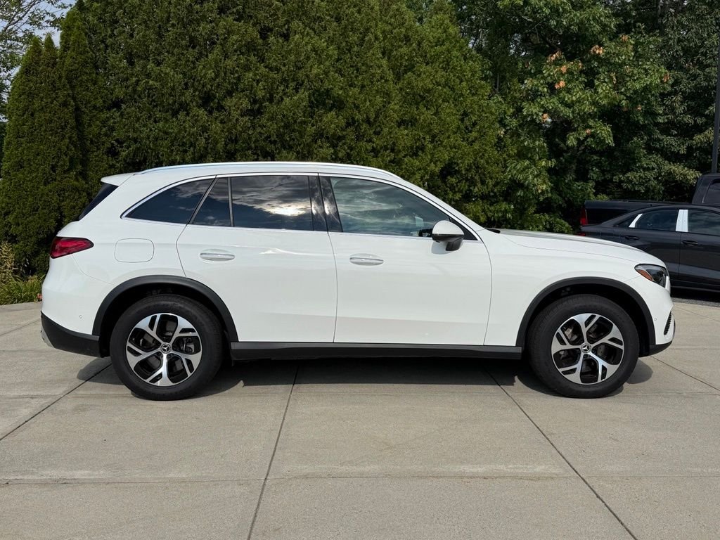 Used 2025 White Mercedes-Benz GLC 350e image 7