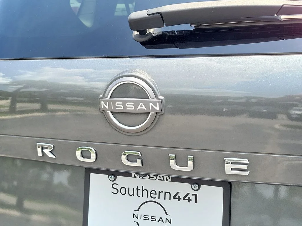 Certified Used 2023 Gray Nissan SV image 9