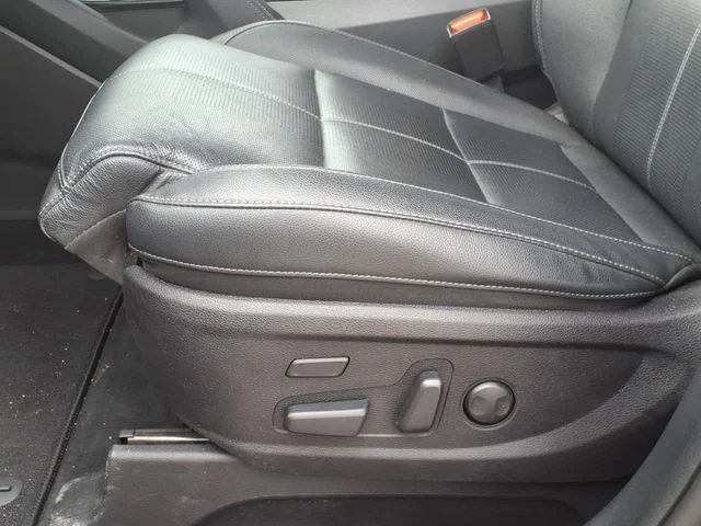Used 2022  Kia SX image 29