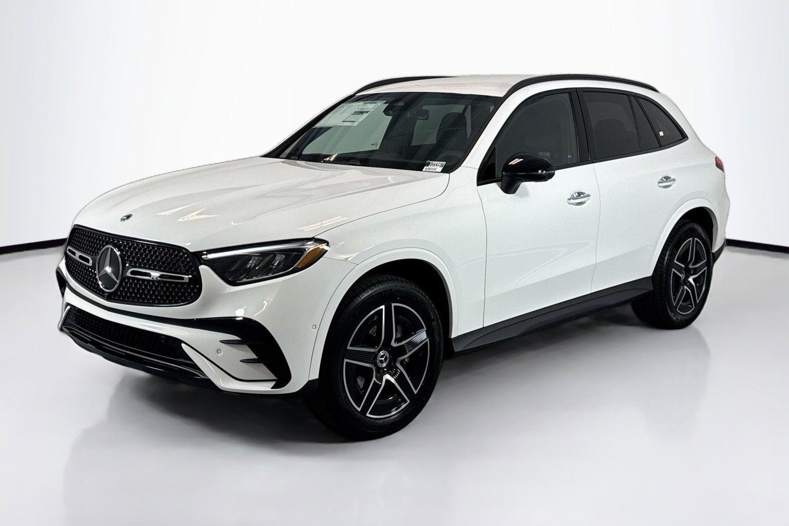 New 2026 Polar White Mercedes-Benz GLC 300 image 1