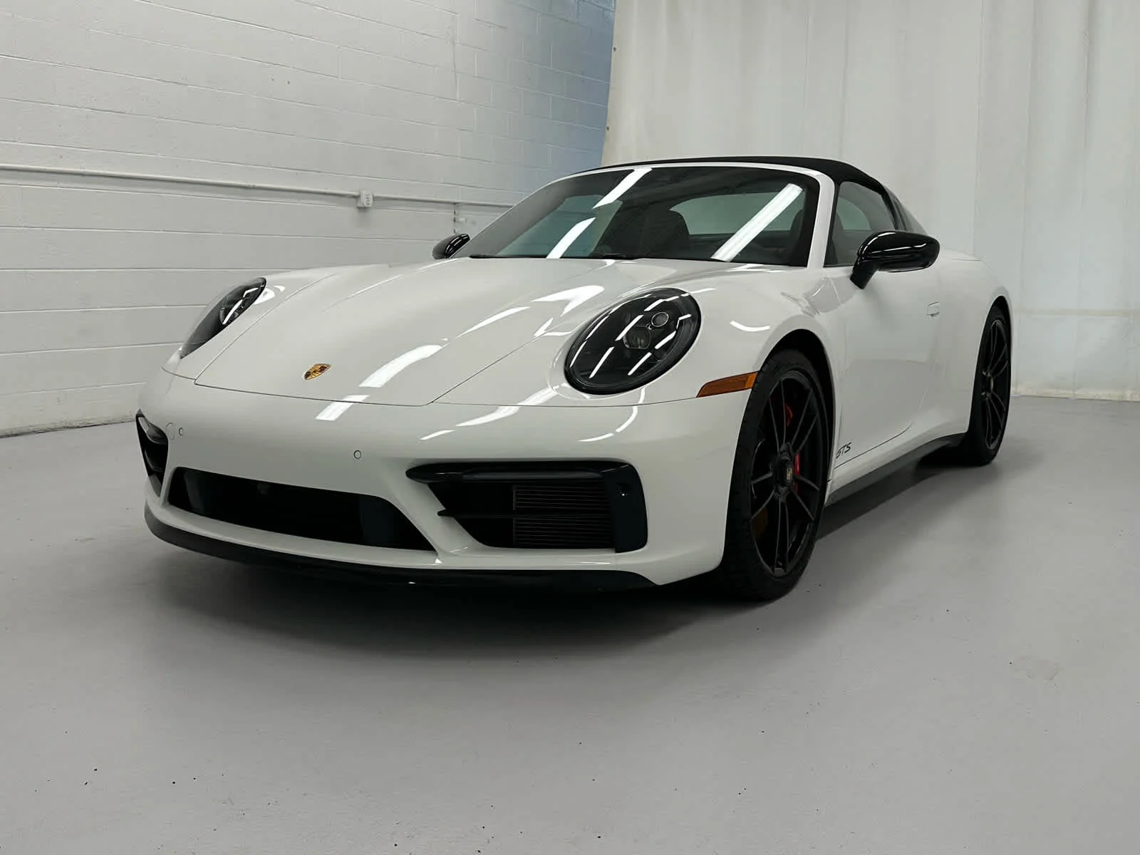 2022 Porsche 911 GTS - Photo 11