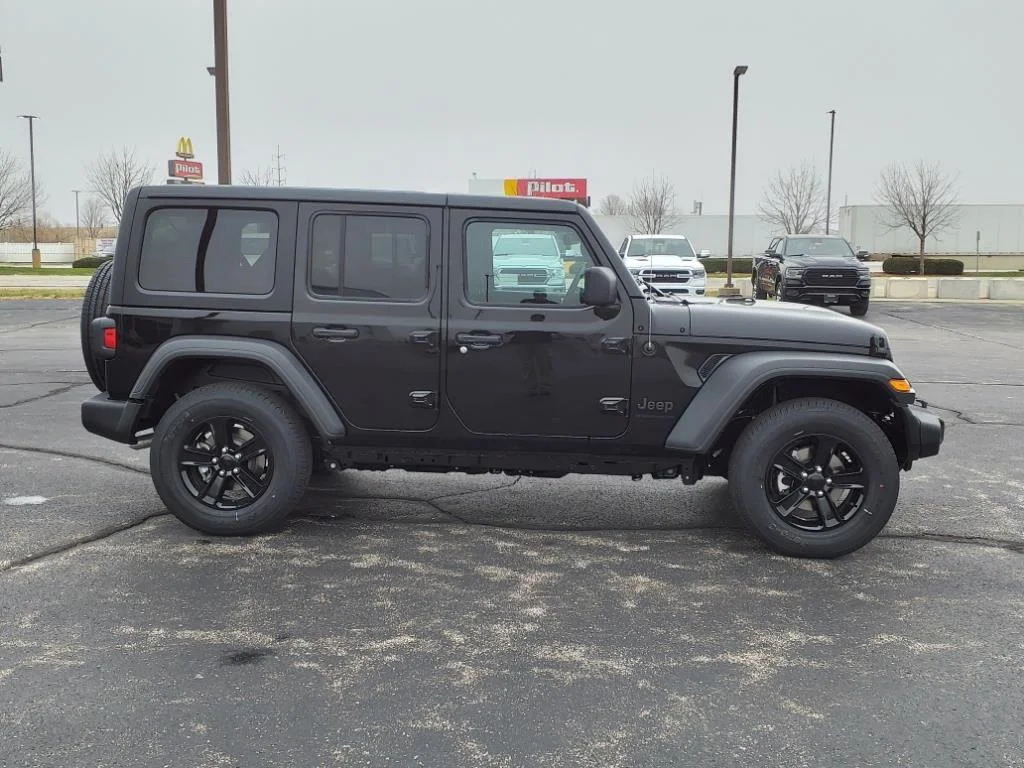 New 2023 Black Clear-Coat Exterior Paint Jeep Sport Altitude image 2