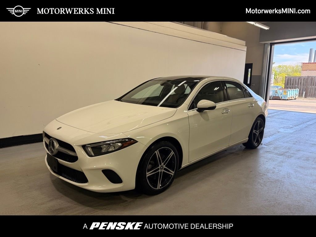 2022 Mercedes-Benz A-Class A220 4MATIC's photo