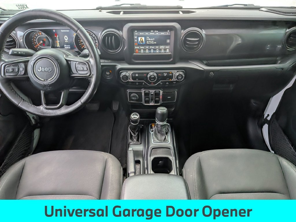 Used 2020 White Jeep Altitude image 28