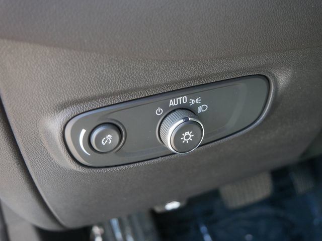 Certified Used 2024 Iridescent Pearl Tricoat Chevrolet LT image 15