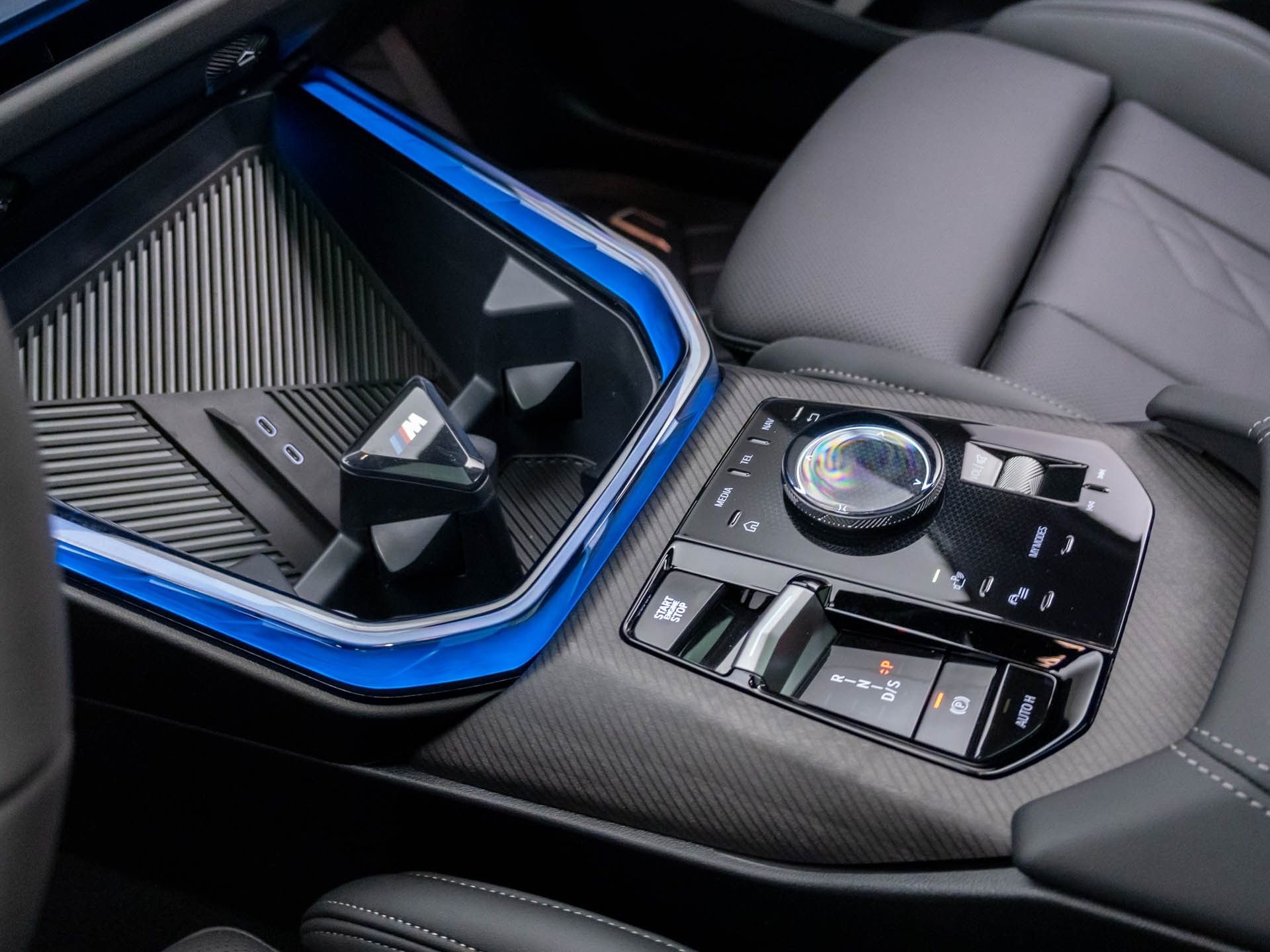 New 2026 Alpine White BMW 30 xDrive image 13