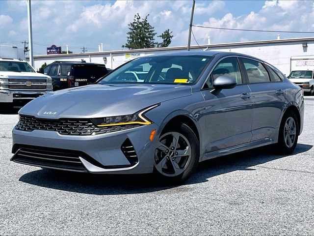 Used 2024 Silver Kia LXS image 2