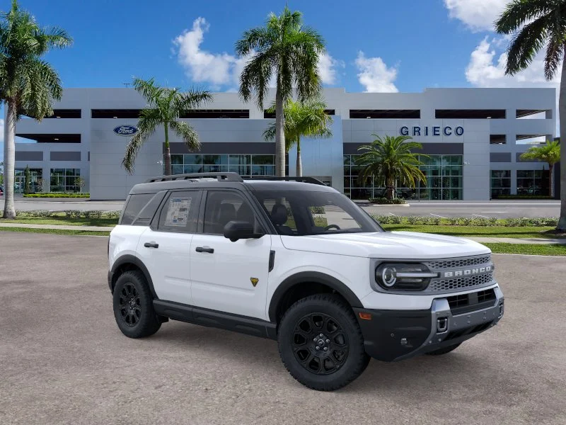 New 2026 Oxford White Ford Badlands® image 32