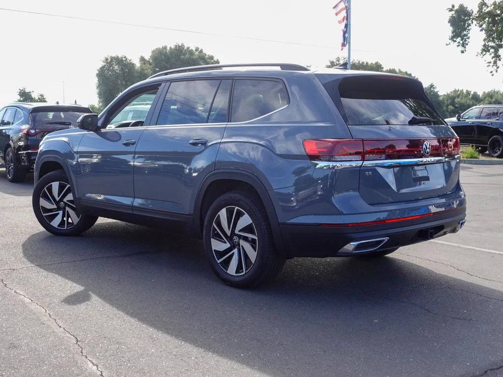2026 Volkswagen Atlas SE w/Tech - Photo 9