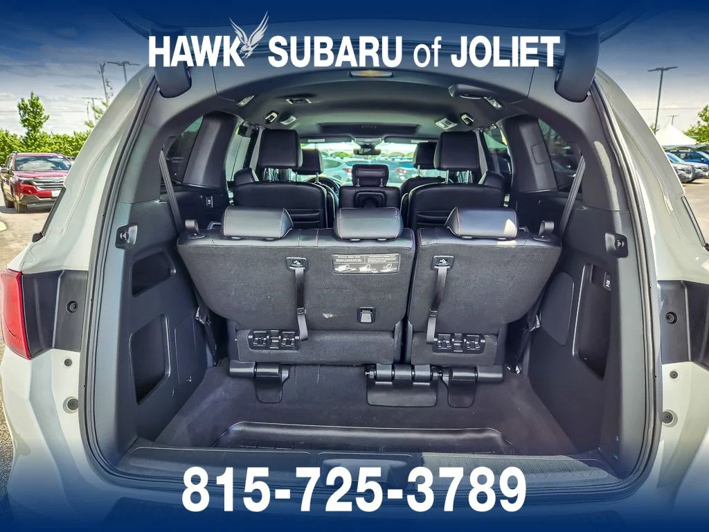 Used 2023 Platinum White Pearl Honda Sport image 17