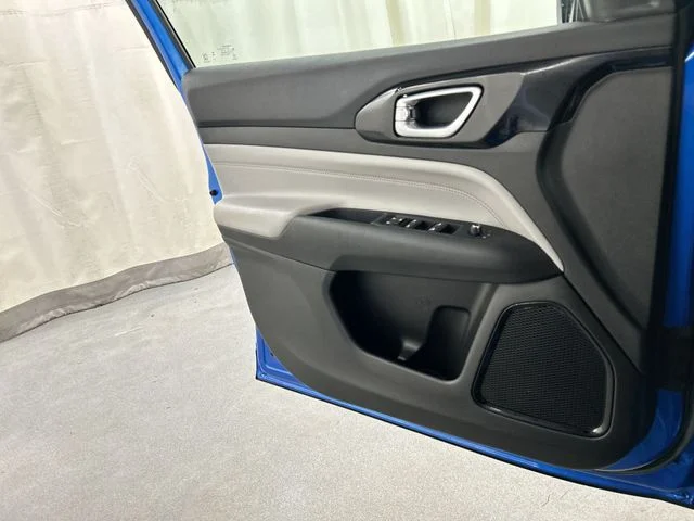 Used 2024 Blue Jeep Limited image 23