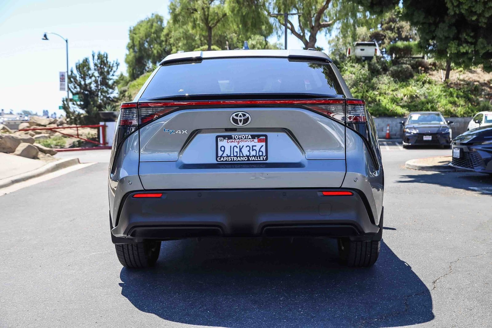 Used 2023 Heavy Metal Toyota XLE image 6