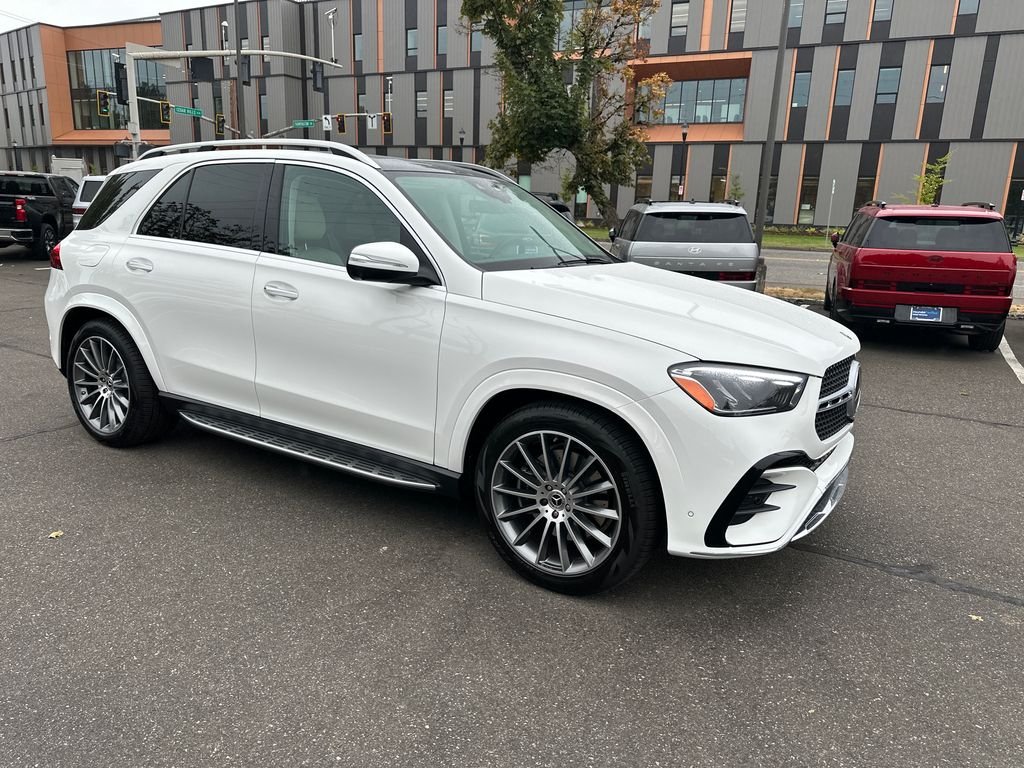 Used 2026  Mercedes-Benz GLE 450 image 8