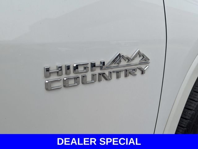 Used 2023 Beige Chevrolet High Country image 30