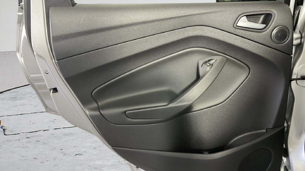 Used 2014 Ingot Silver Ford SE image 15