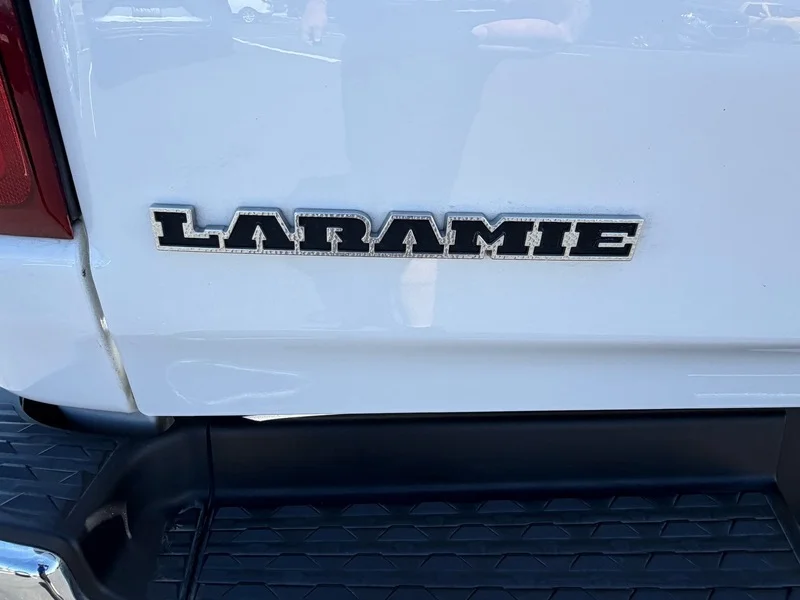 Used 2022 Bright White Clea Ram Laramie image 25
