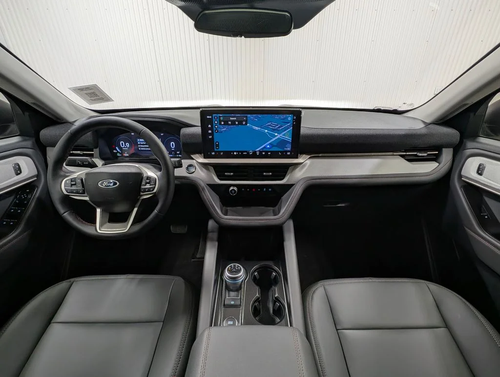 New 2026 Agate Black Metallic Ford Active image 3
