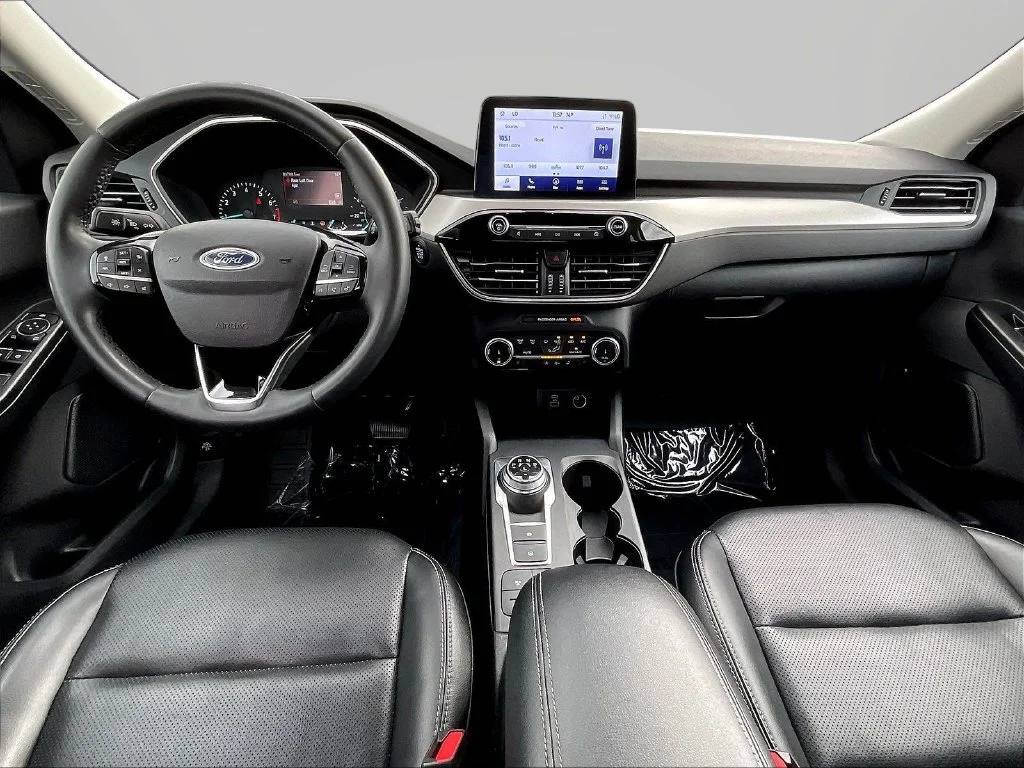 Used 2022 Blue Ford SEL image 7
