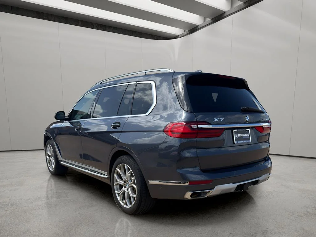 Used 2019 Arctic Gray Metallic BMW xDrive40i image 3
