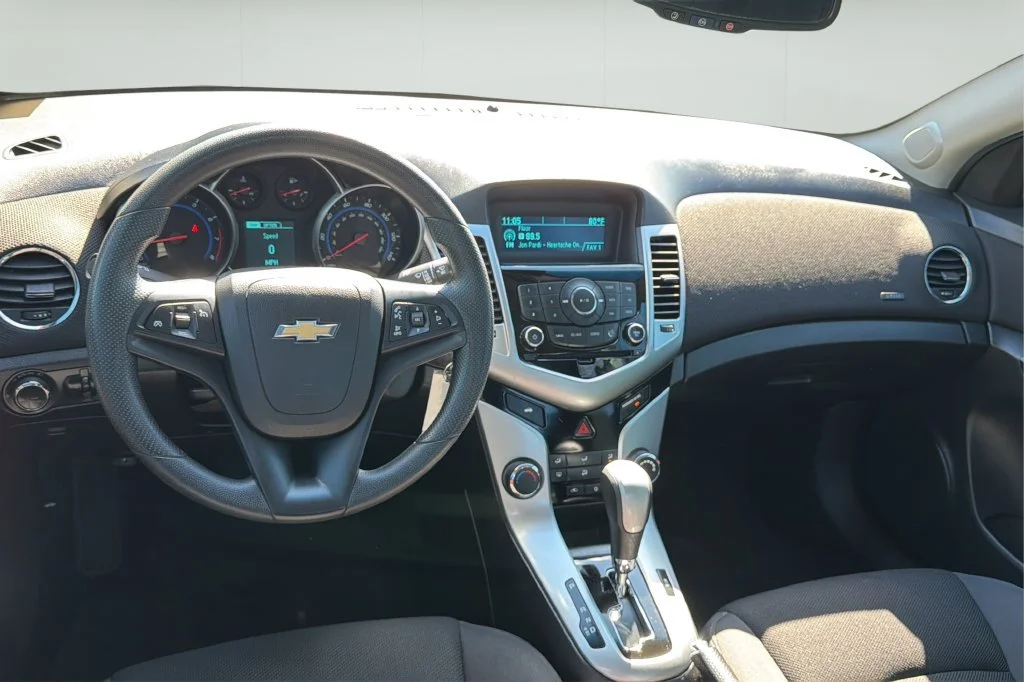 Used 2016 BLACK GRANITE METALLIC Chevrolet LT image 20