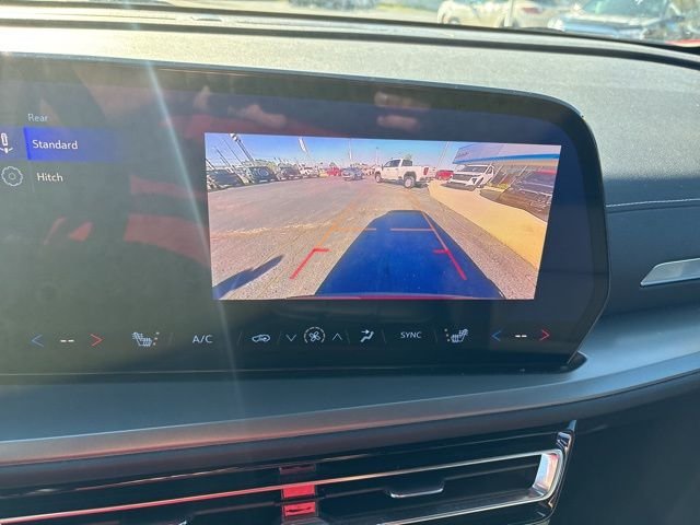 Used 2025 Red Chevrolet LT image 28