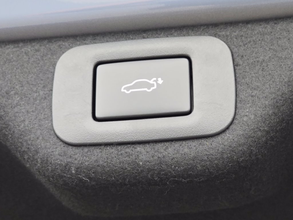 New 2026 Wavelength Lexus PREMIUM AWD image 23