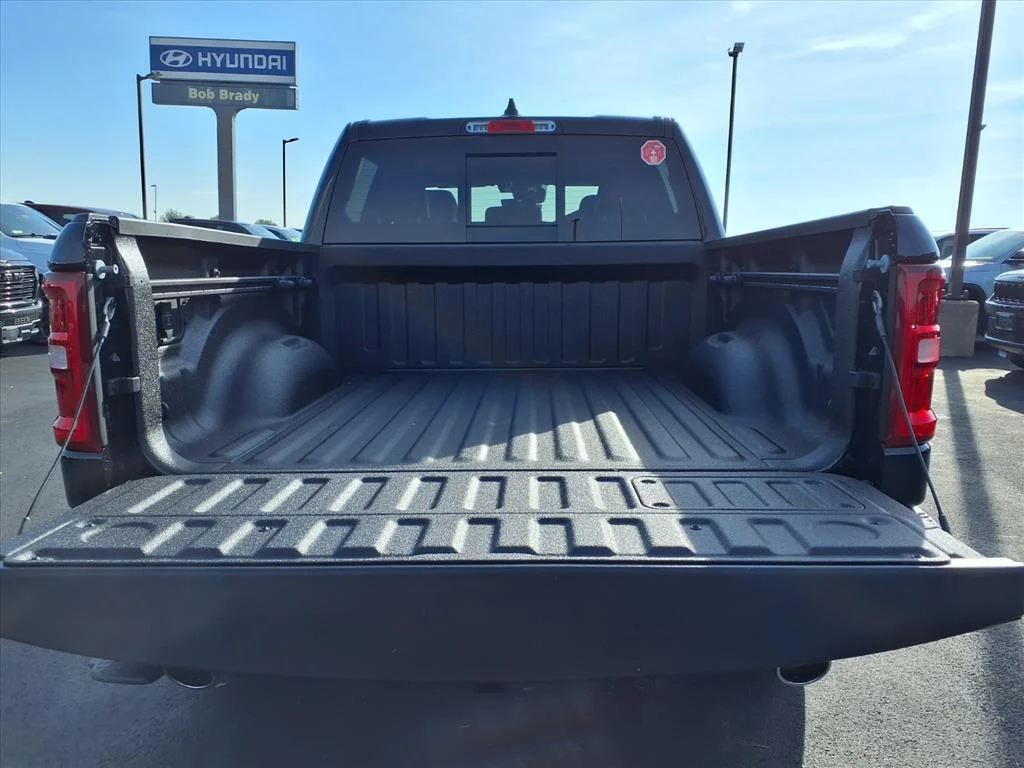 2026 RAM 1500 Laramie - Photo 11