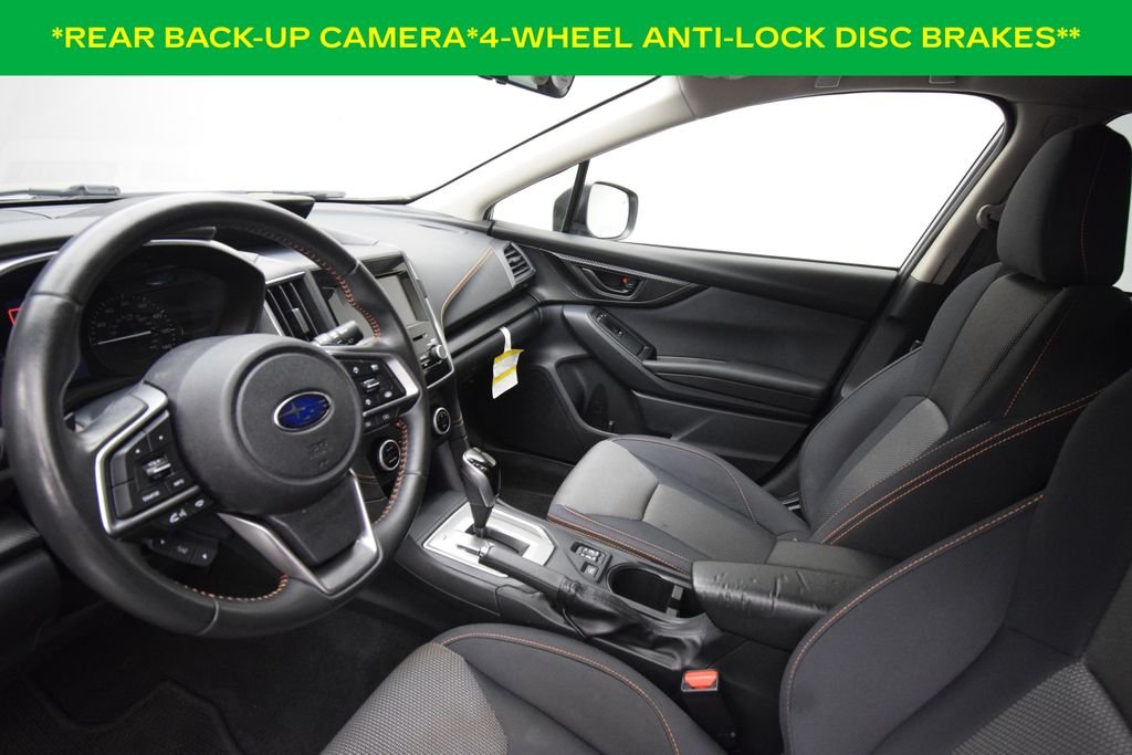Used 2022 Ice Silver Metallic Subaru Premium image 9