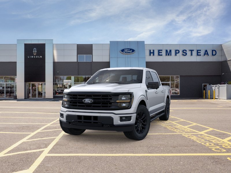 New 2026 Iconic Silver Metallic Ford XLT image 2