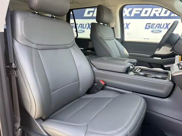 New 2026 Agate Black Metallic Ford Active image 29