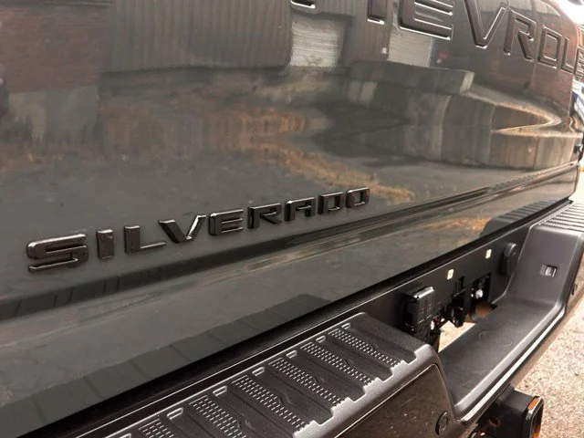 Used 2025 Gray Chevrolet LTZ image 9